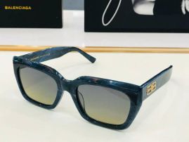 Picture of Balenciga Sunglasses _SKUfw55135492fw